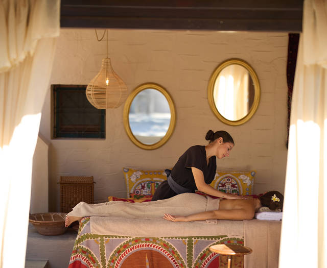 Aqua Grand Villa 8947